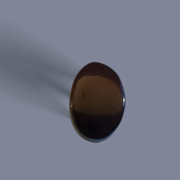 عقيق شفه العبد