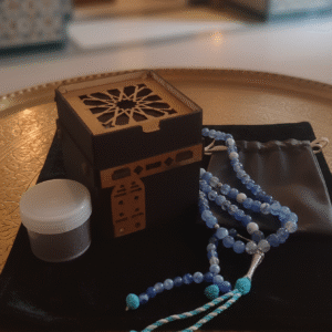 بوكس الملوك وسبحة العقيق